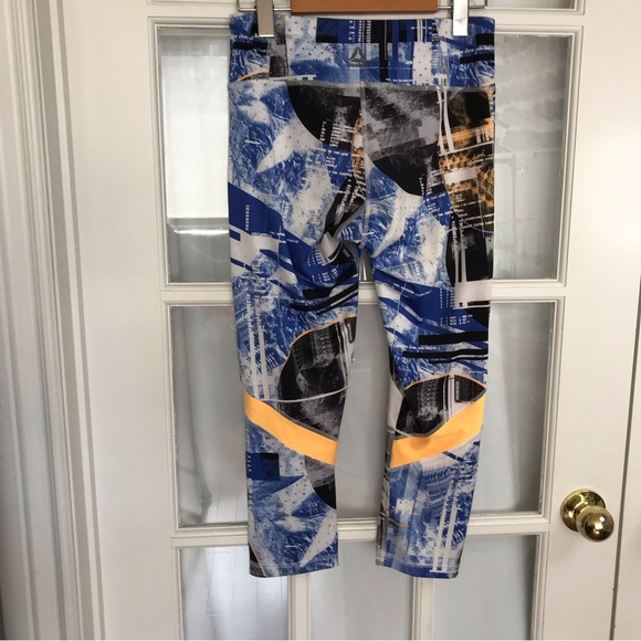 Reebok Speedwick Cropped Leggings Multicolour Abstract Print Size Small - Picture 5 of 7